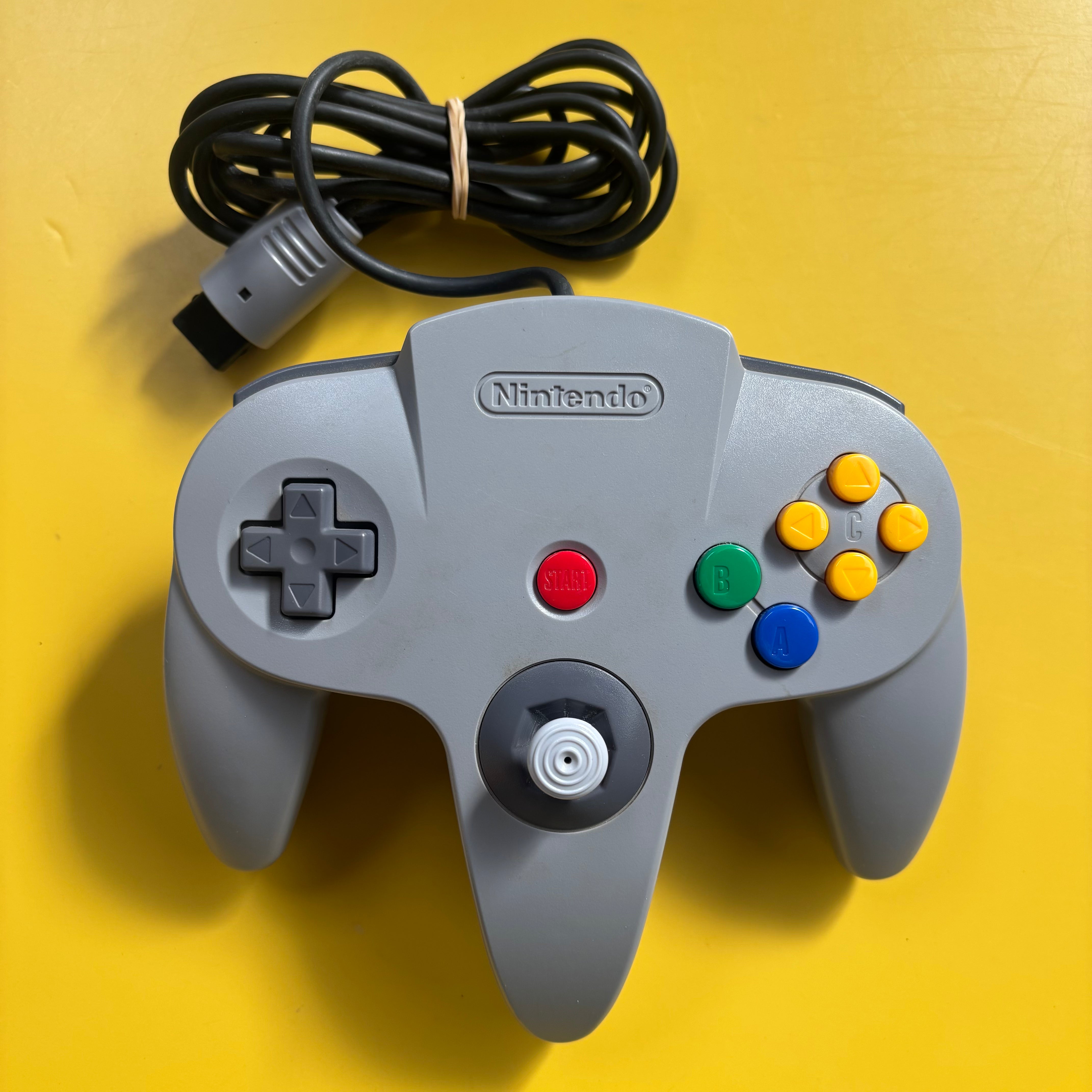 Nintendo 64 - Console - Twin Controller Pack + HDMI