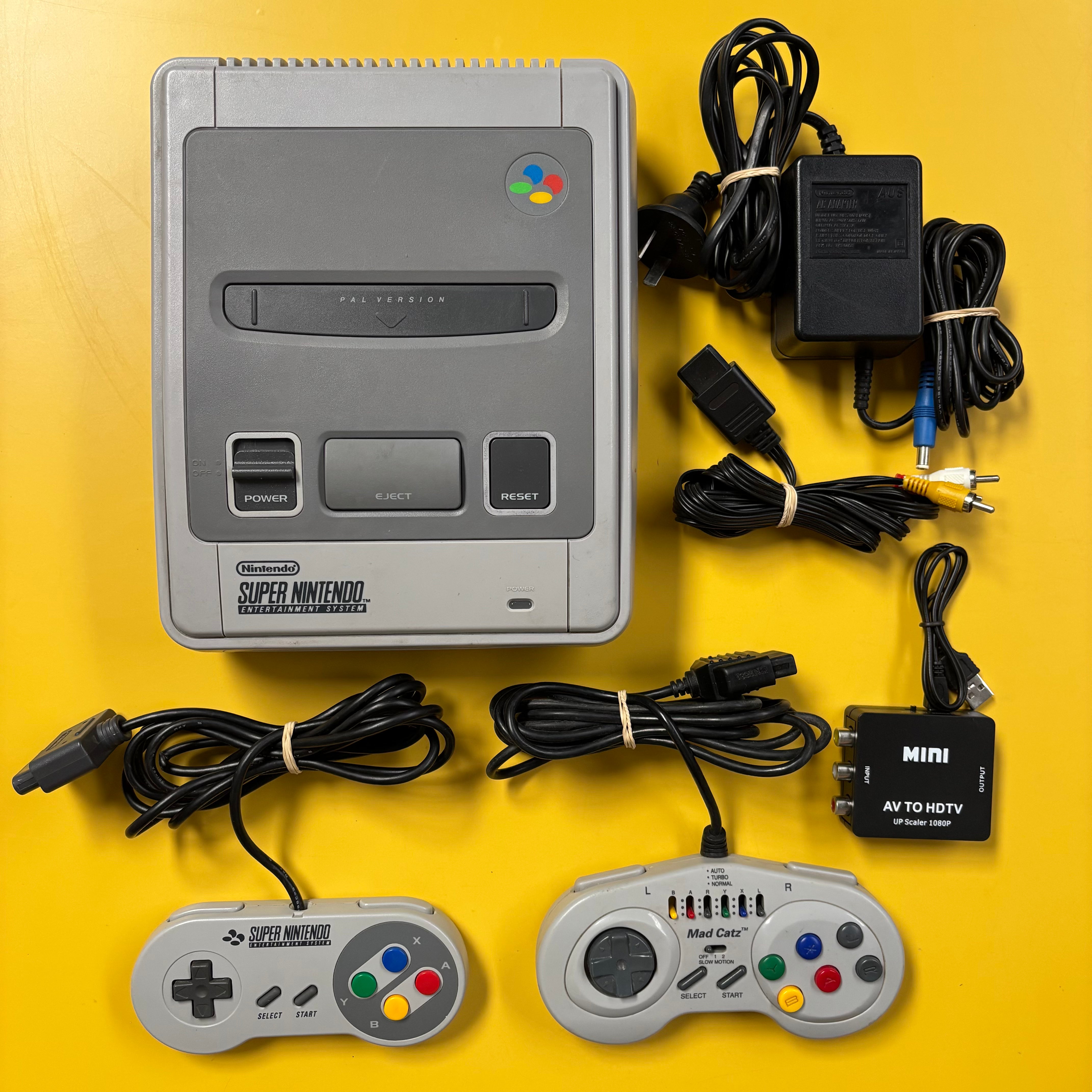 SNES - Console + 2 Controllers + HDMI