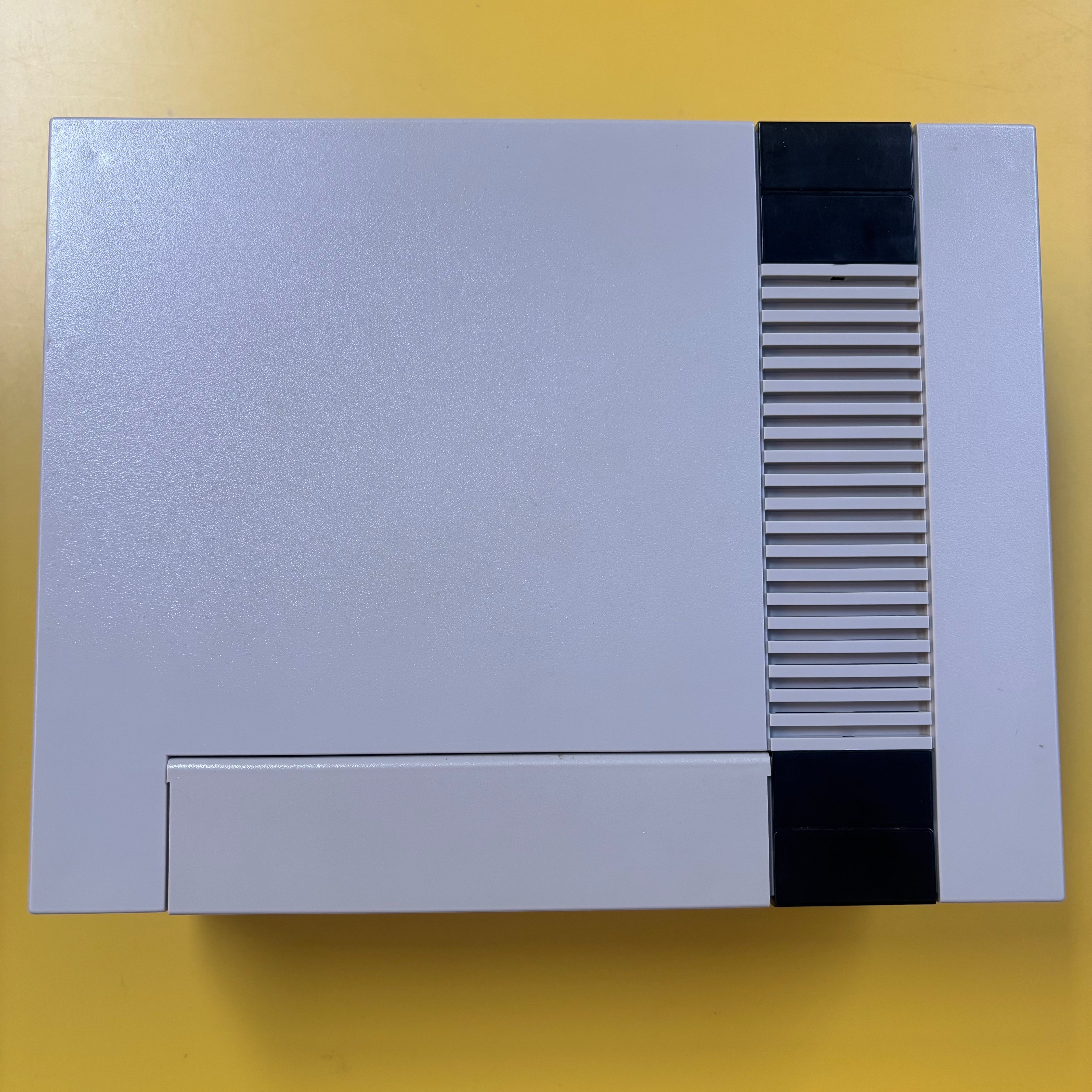 NES - REGION FREE + New 72 Pin + HDMI Converter