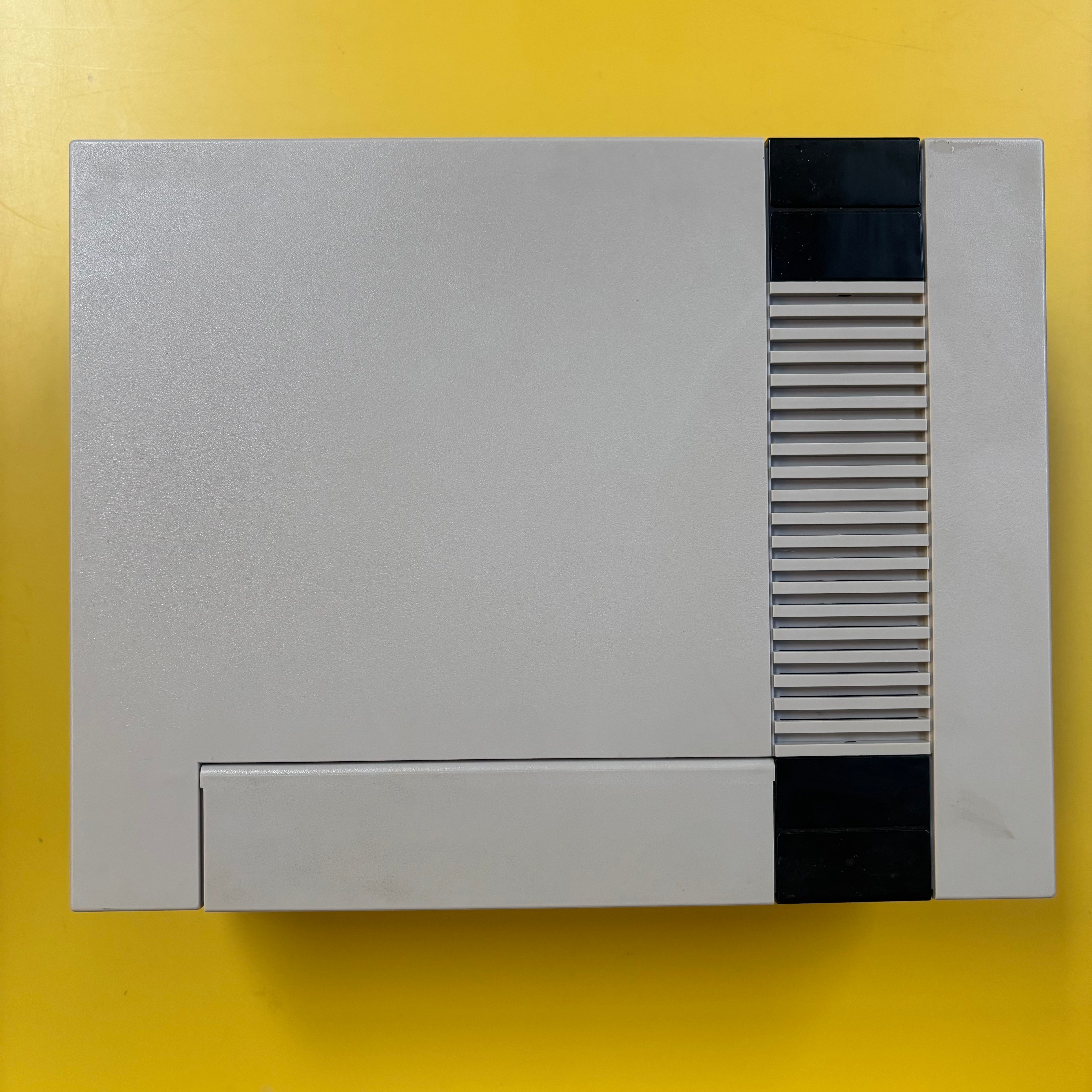 NES - REGION FREE + New 72 Pin + HDMI Converter