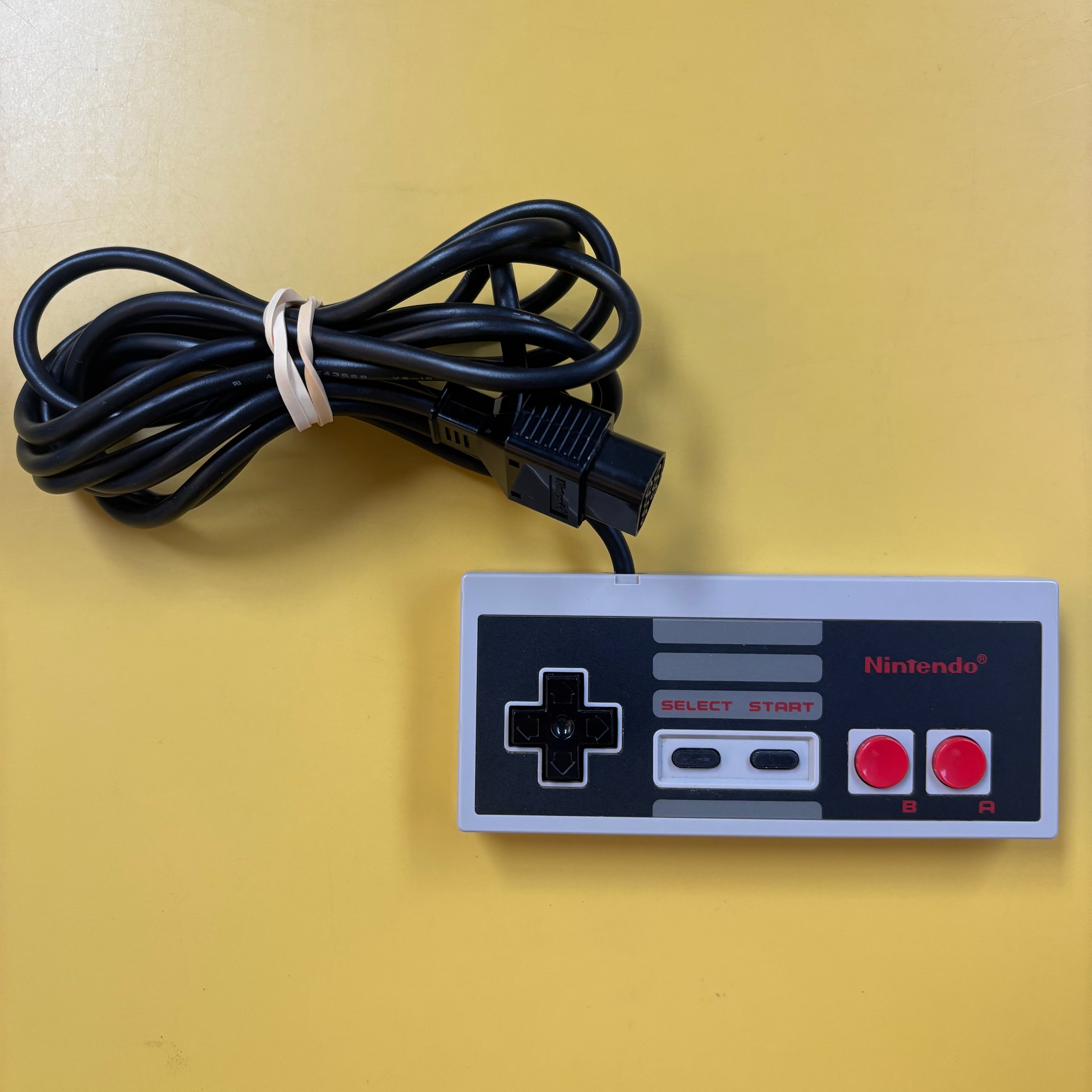 NES - REGION FREE + New 72 Pin + HDMI Converter