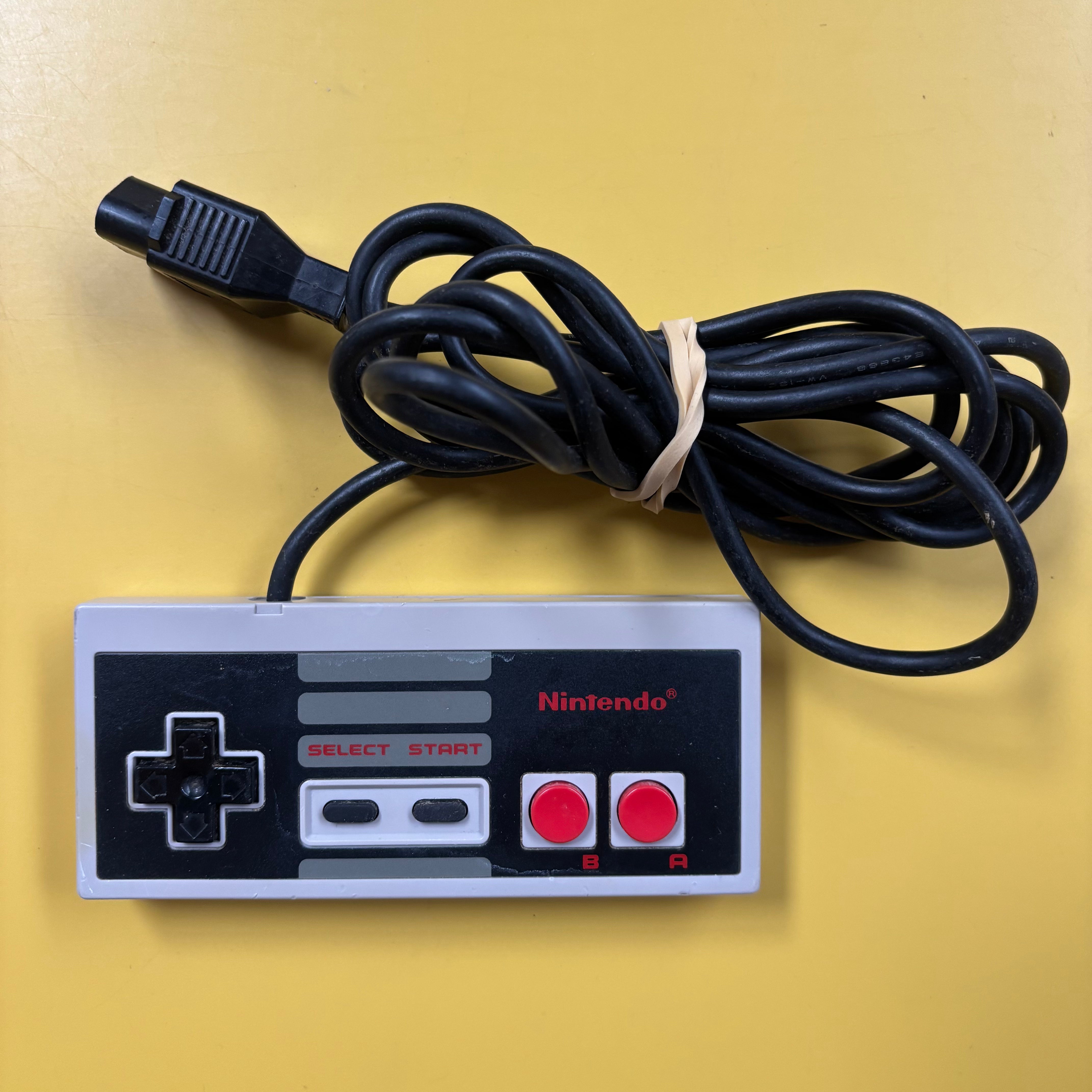NES - Controller
