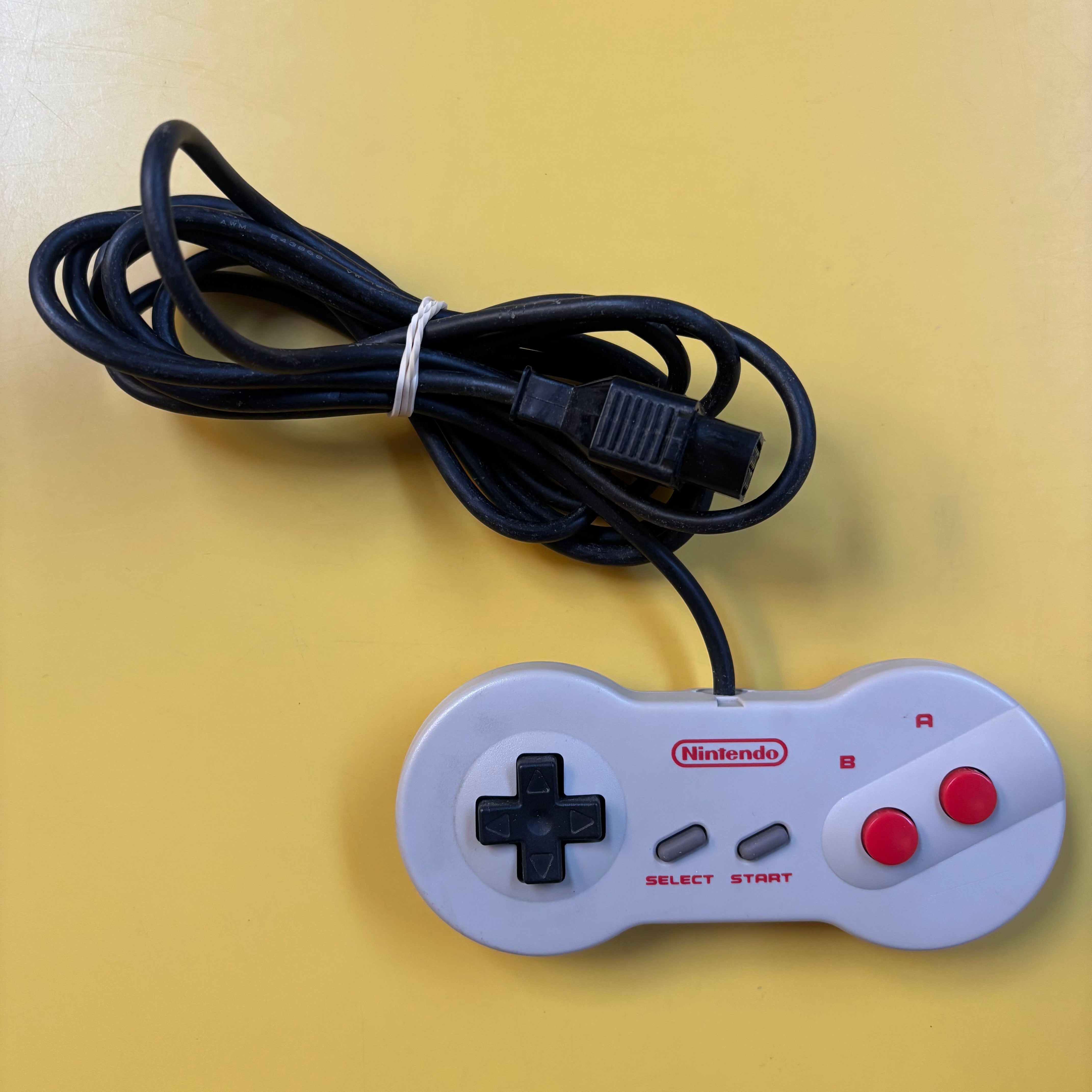 NES - Console - Top Loader - REGION FREE
