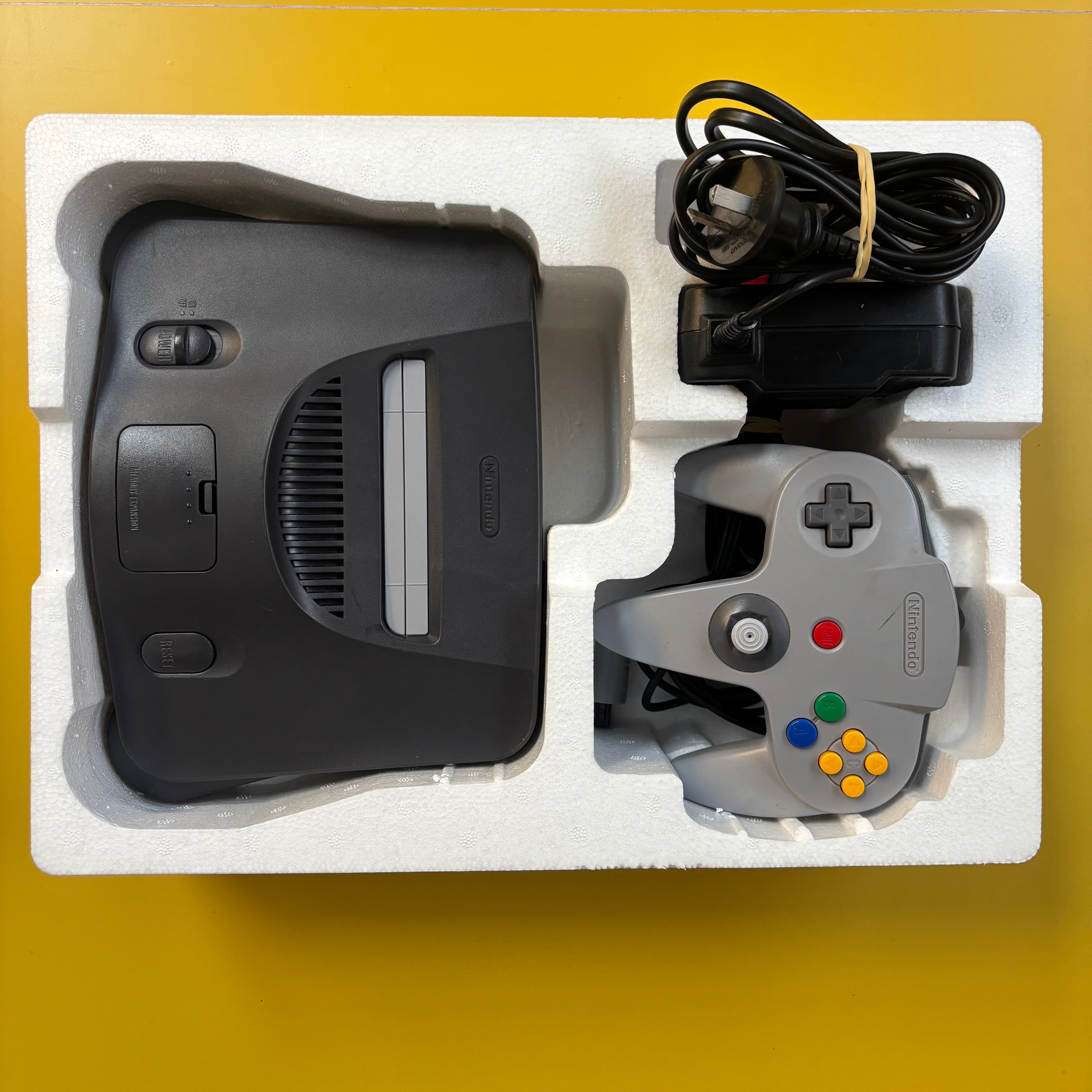 Nintendo 64 - Console - Twin Controller Pack + HDMI